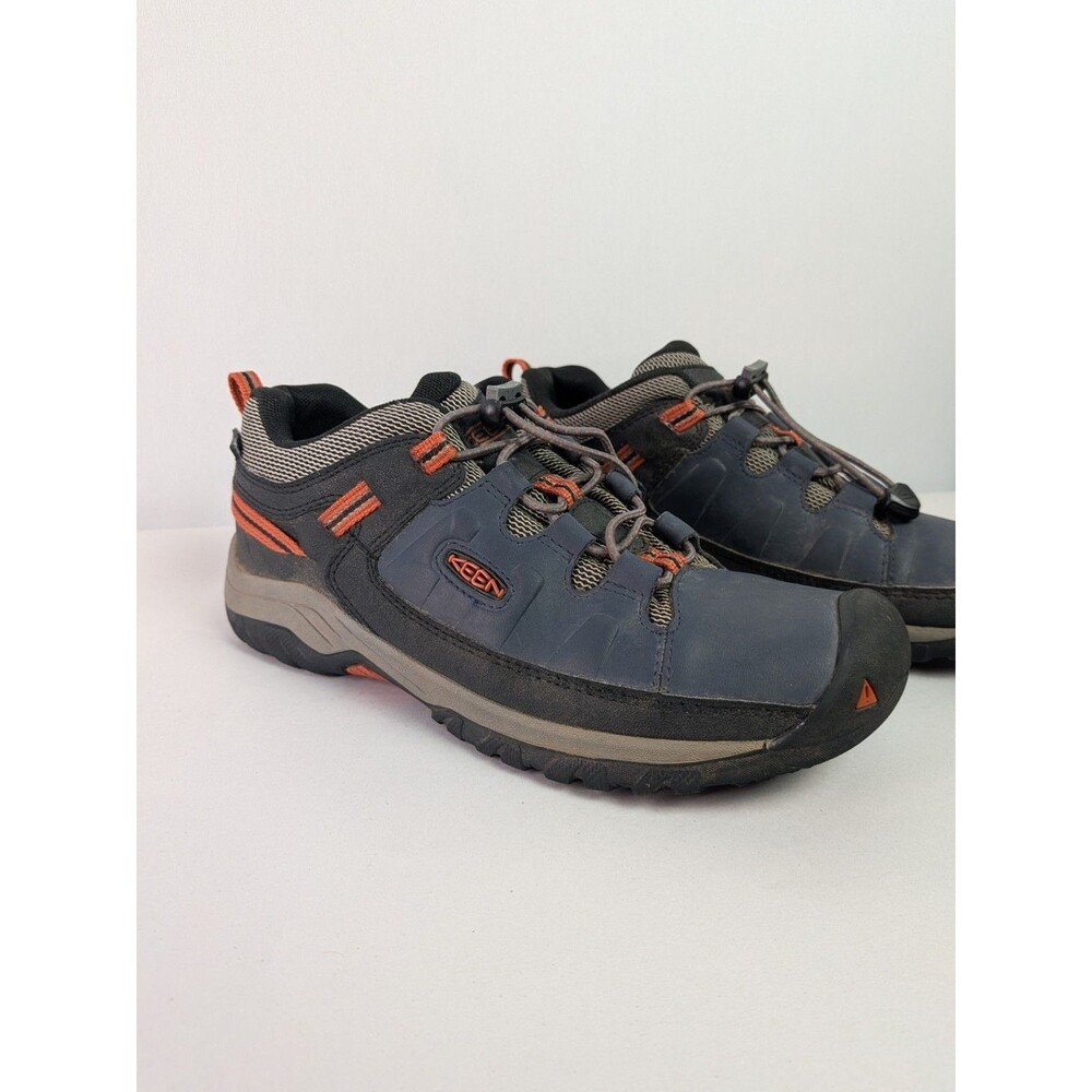 Keen Boys Sz 5 Targhee Hiking Trail Shoes Waterproof Bungee Pull Active Sneakers